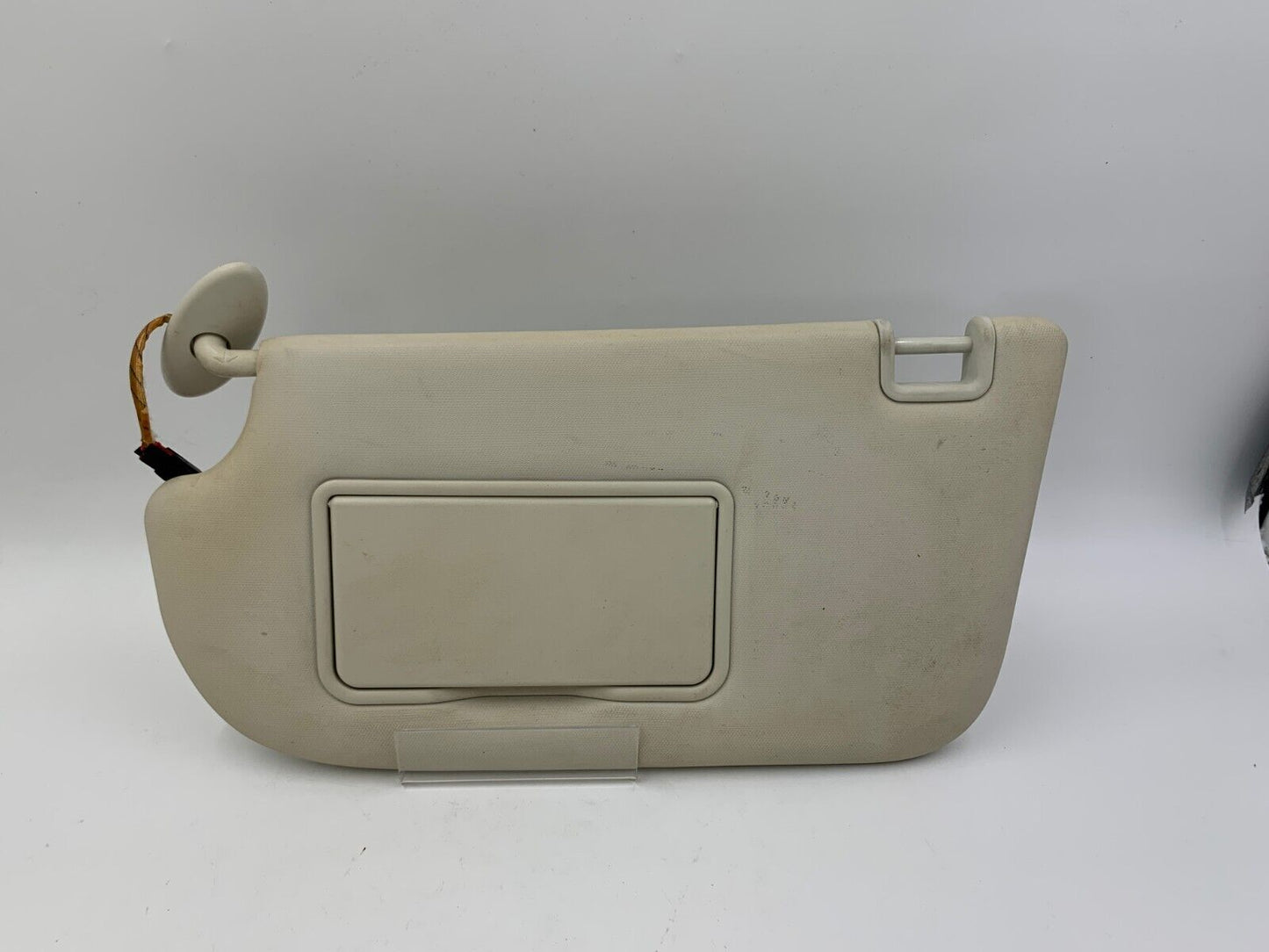 2013-2018 Ford Focus Driver Sun Visor Sunvisor Ivory Illuminated OEM A02B57009