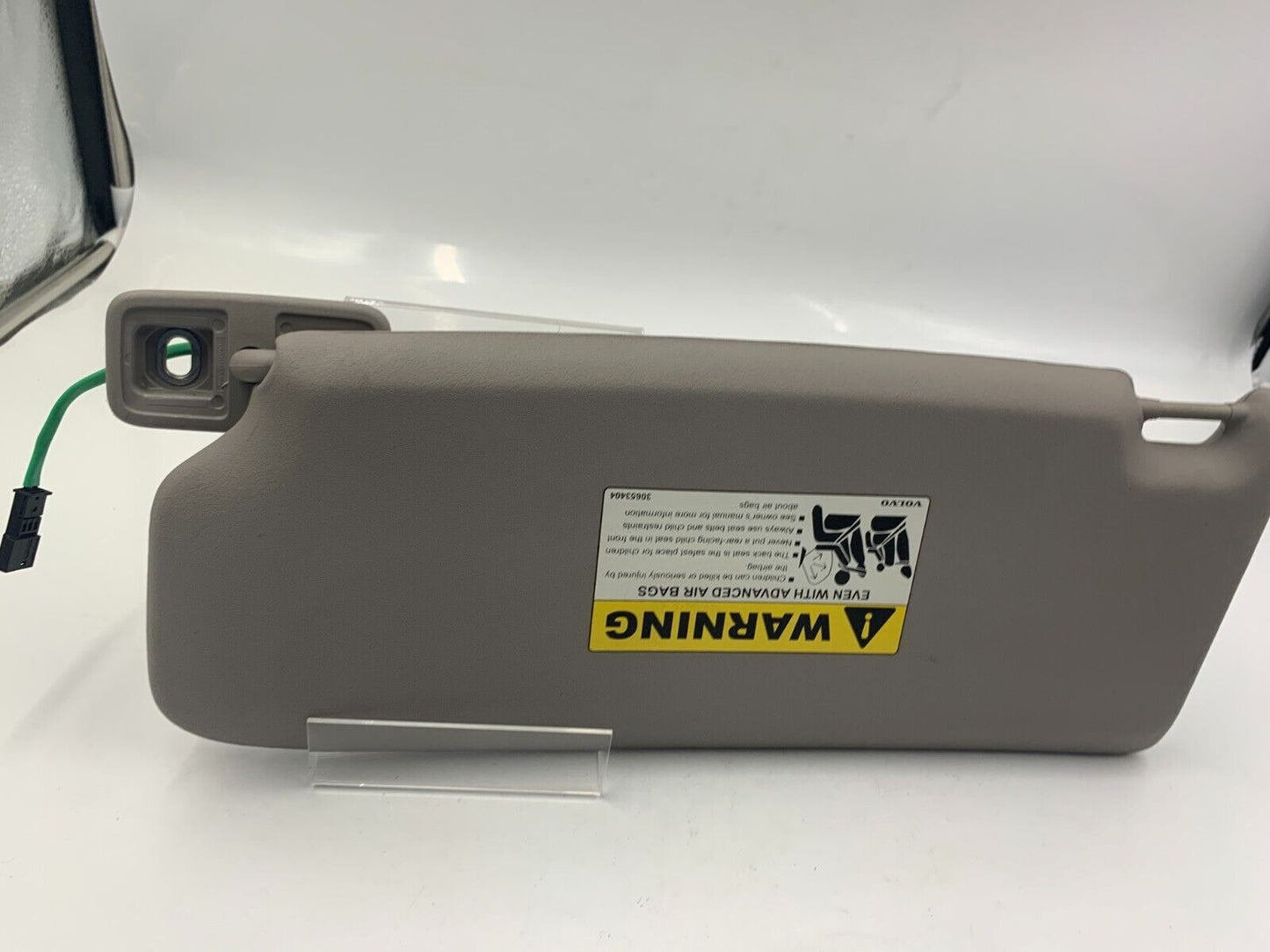 2007-2011 Volvo S40 Passenger Sun Visor Sunvisor Gray Illumination OEM B01B57002