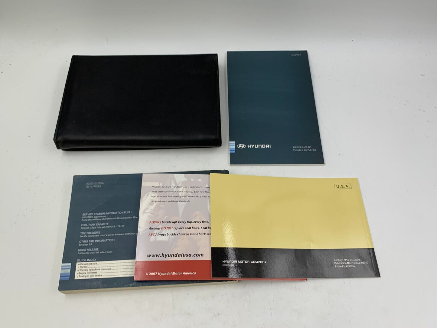 2009 Hyundai Veracruz Owners Manual Set with Case OEM E01B12005