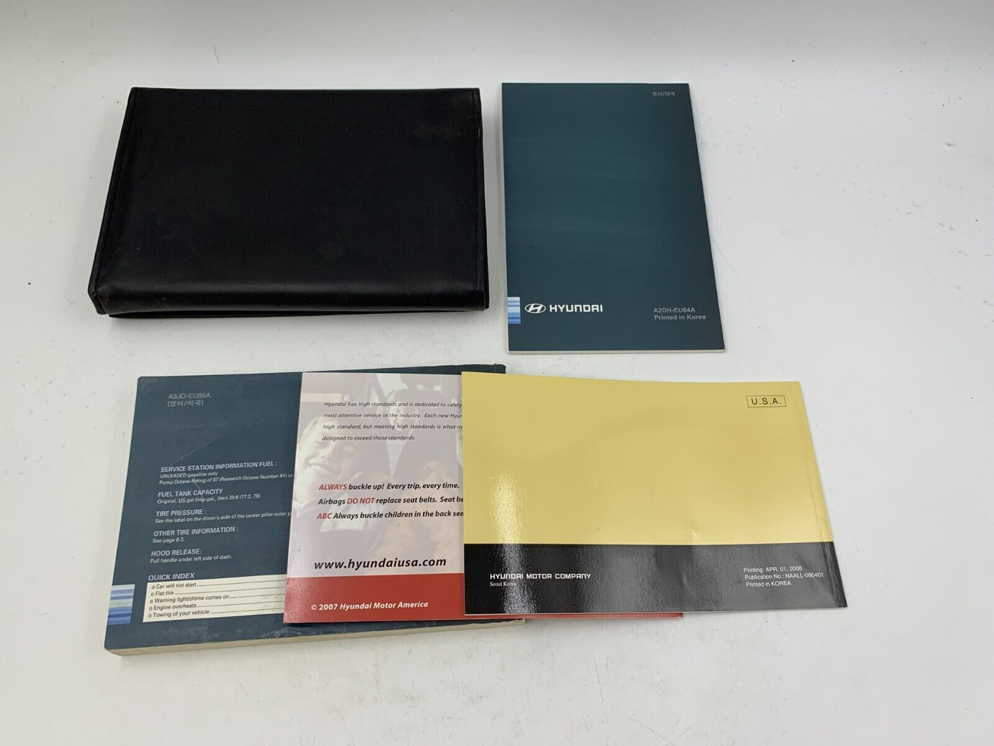 2009 Hyundai Veracruz Owners Manual Set with Case OEM E01B12005