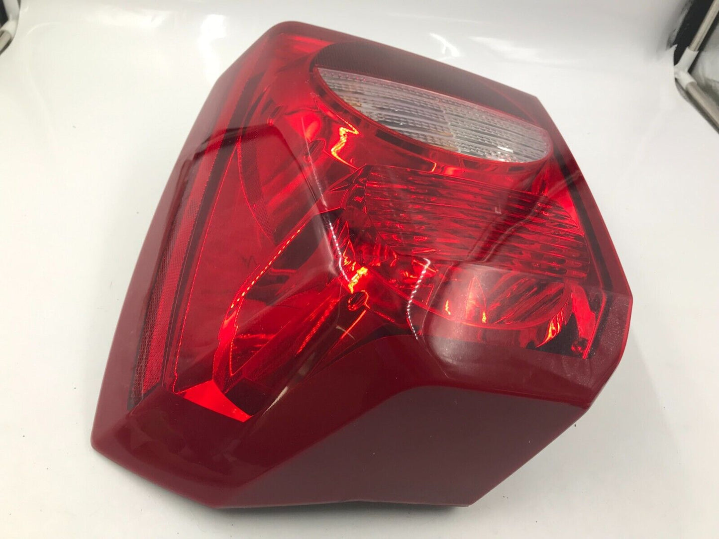 2007 Dodge Caliber Passenger Side Tail Light Taillight OEM B01B67001