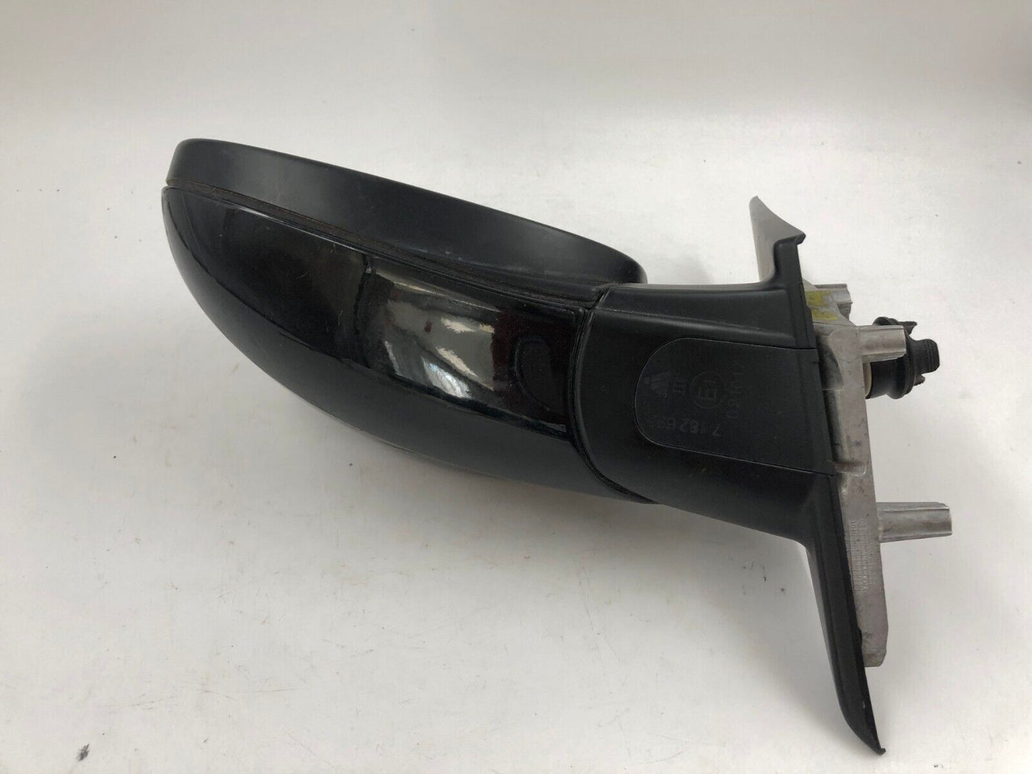 2009-2011 BMW 323i Driver Side View Power Door Mirror Black OEM D01B39068