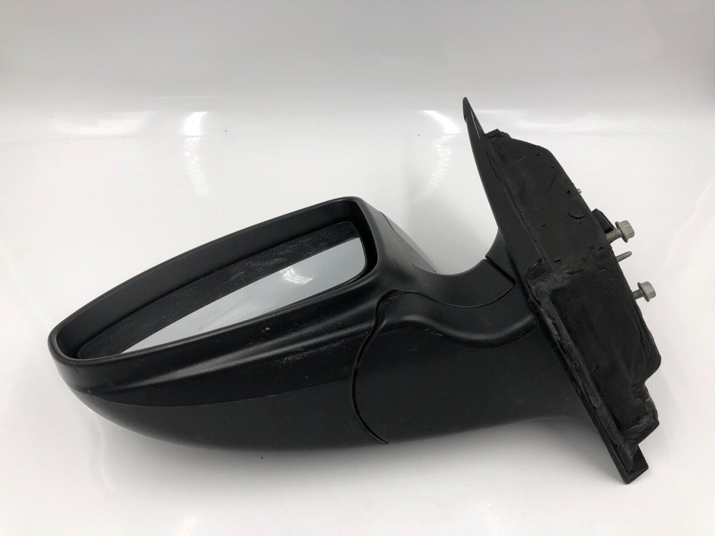 2011-2016 Chevrolet Cruze Driver Side View Power Door Mirror Gray OEM B02B66004