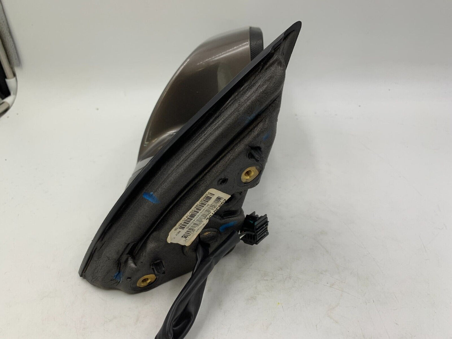 2011-2011 Chevrolet Equinox Passenger Side Power Door Mirror Magna OEM E02B55063