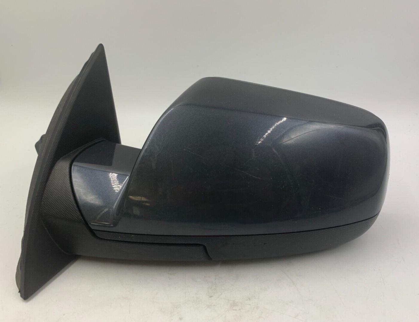 2010-2011 GMC Terrain Driver Side View Power Door Mirror Gray OEM A01B22039