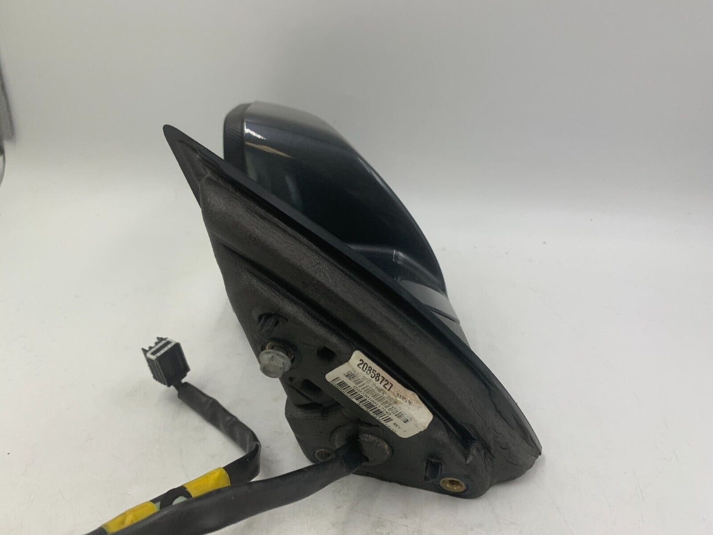 2010-2011 GMC Terrain Driver Side View Power Door Mirror Gray OEM A01B22039