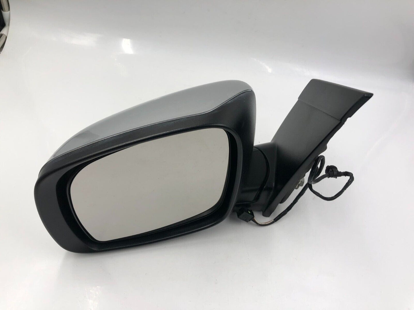 2008-2010 Dodge Caravan Driver Side Power Door Mirror Silver OEM A01B15047