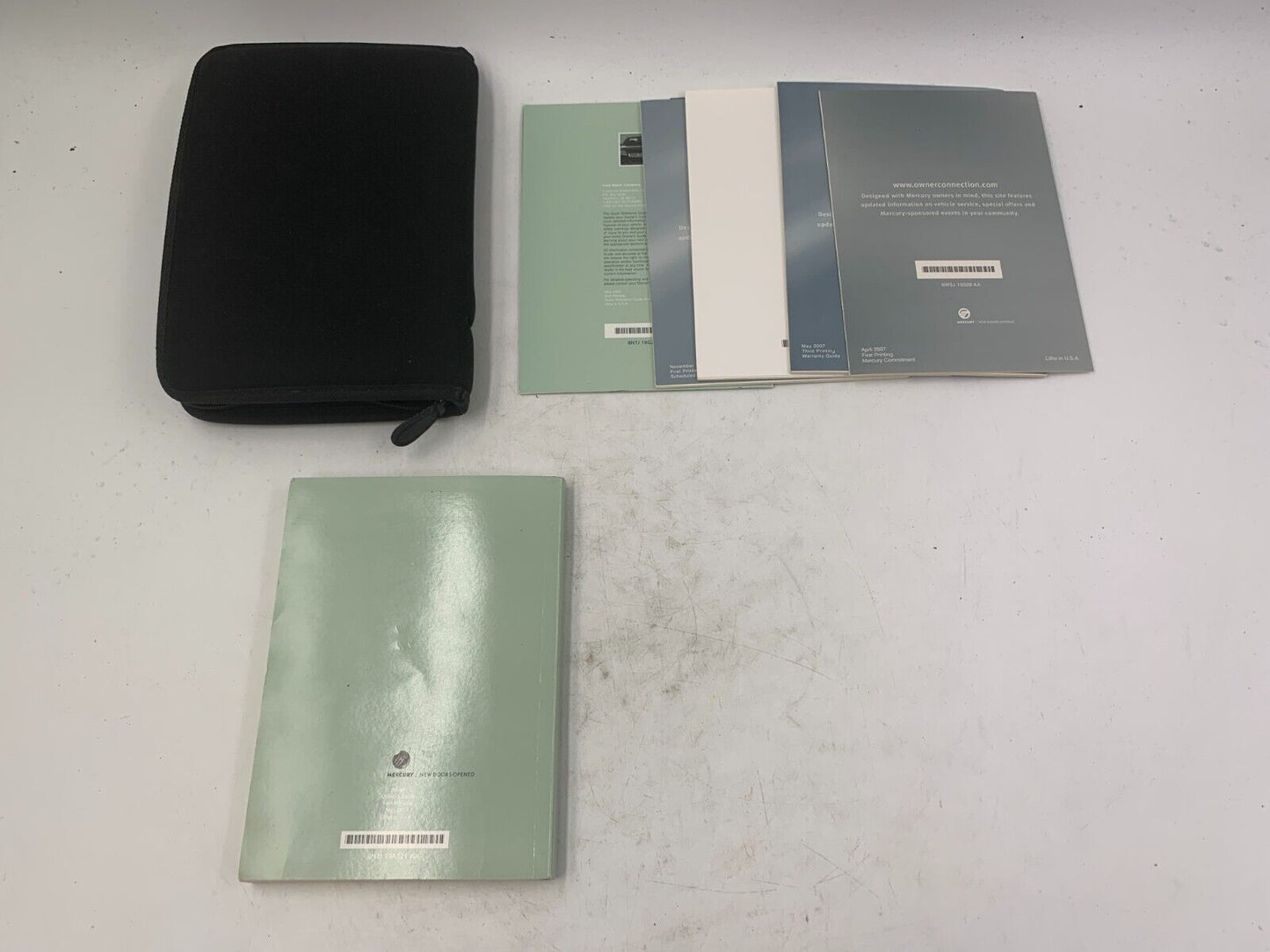 2008 Mercury Milan Owners Manual Set with Case OEM B01B51040