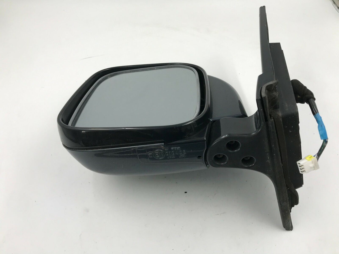 2002-2006 Mitsubishi Montero Driver Side Power Door Mirror Gray OEM A04B57001