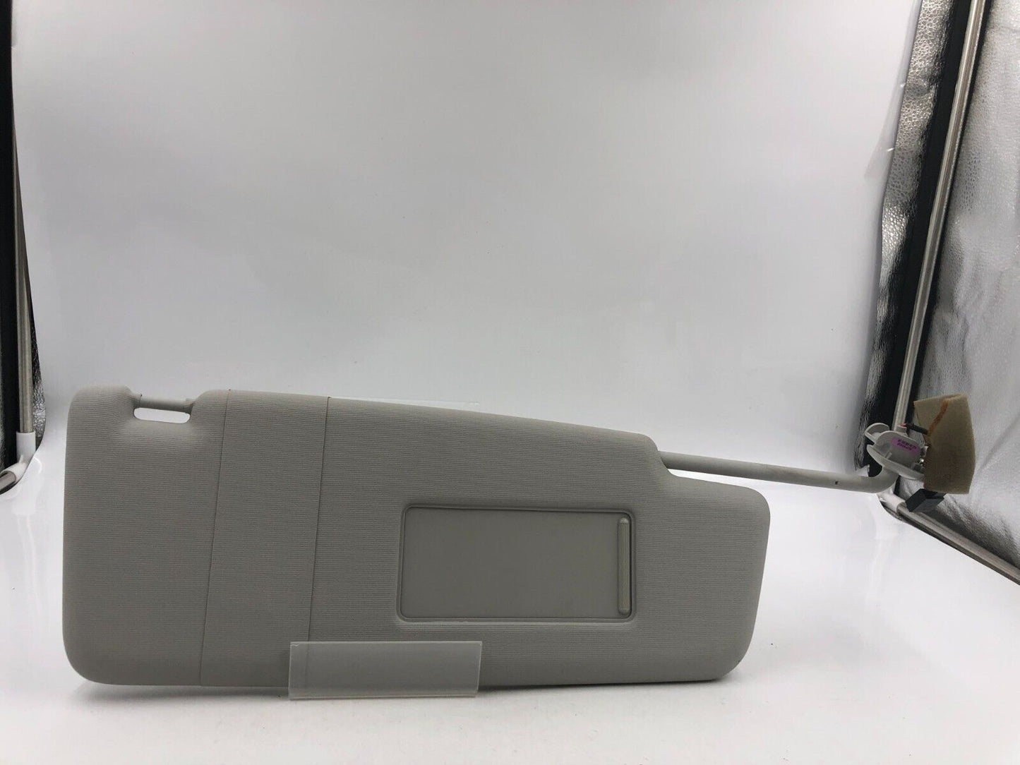 2019 Volkswagen Passat Passenger Sunvisor Gray Illuminated OEM A03B70006