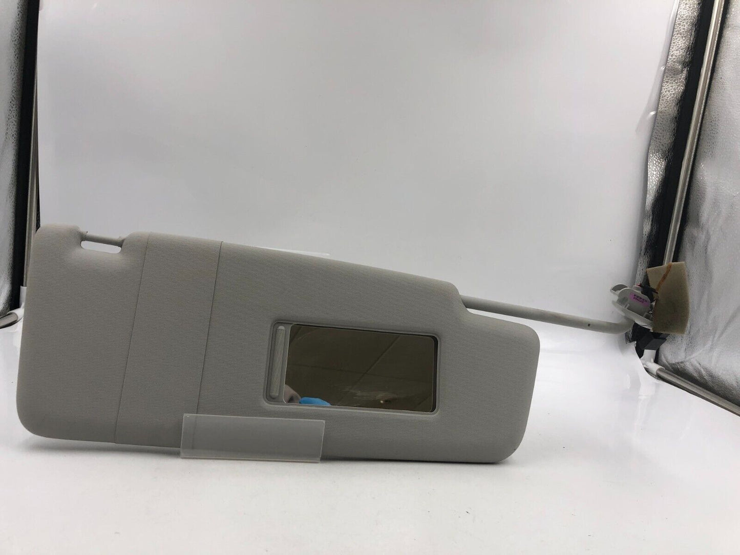 2019 Volkswagen Passat Passenger Sunvisor Gray Illuminated OEM A03B70006