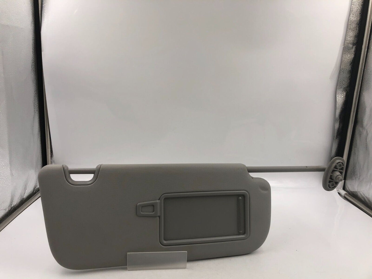 2014-2018 Kia Soul Passenger Sun Visor Sunvisor Gray OEM A03B70007