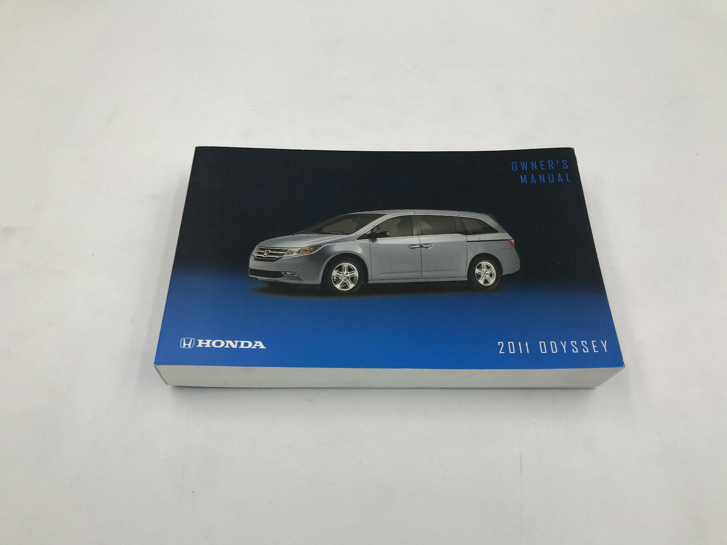 2011 Honda Odyssey Owners Manual OEM B04B11043