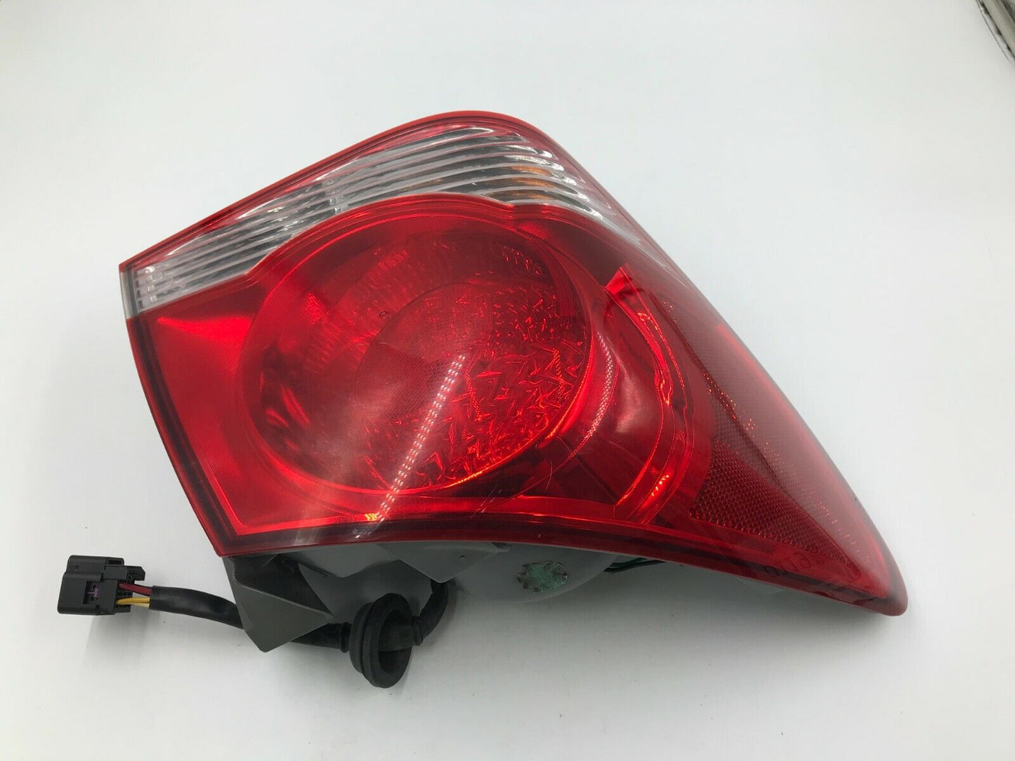 2011-2016 Chevrolet Cruze Driver Side Tail Light Taillight OEM C02B12066