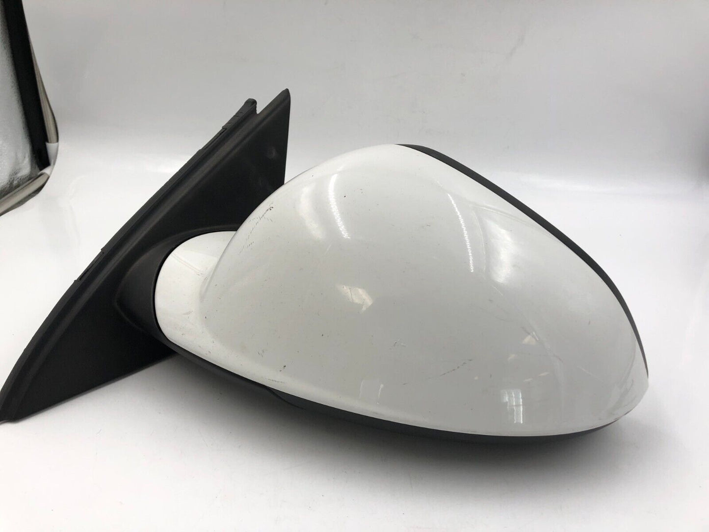 2011-2013 Buick Regal Driver Side View Power Door Mirror White OEM B03B19050