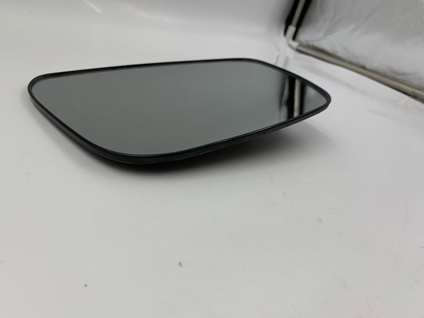 2005-2021 Nissan Frontier Driver Side Power Door Mirror Glass Only OEM E02B15060