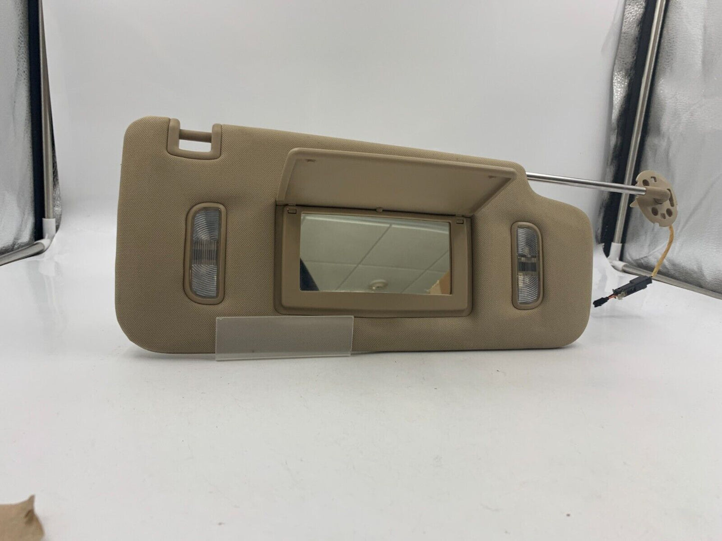 2008-2013 Cadillac CTS Passenger Sunvisor Tan Illuminated OEM E02B15058