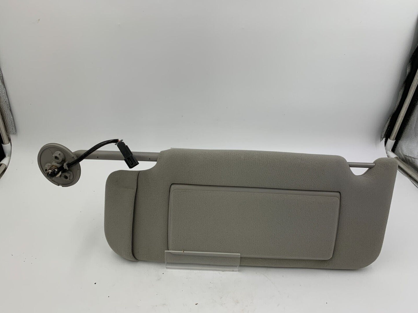 2005-2007 Cadillac STS Driver Sun Visor Sunvisor Gray Illuminated OEM E03B33005