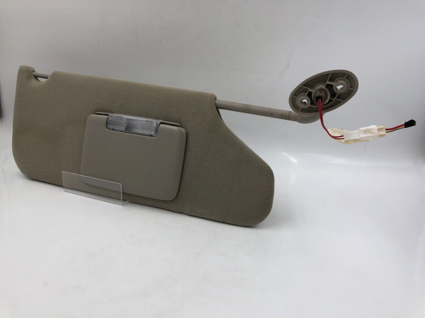 2004-2007 Jeep Liberty Passenger Sun Visor Sunvisor Gray Illuminated A04B22001