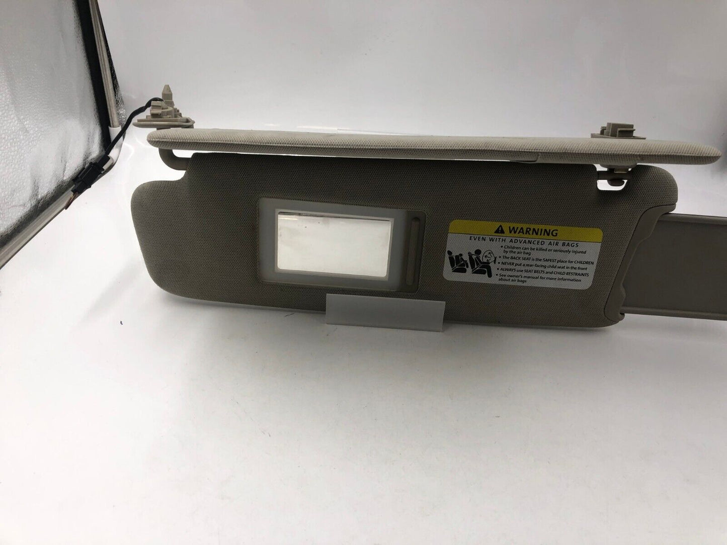 2007-2015 Audi Q7 Driver Sun Visor Sunvisor Gray Illuminated OEM C02B35045