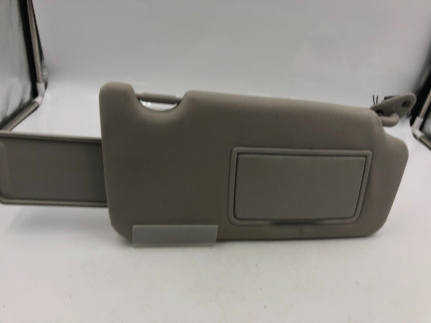 2010-2014 Subaru Legacy Passenger Sun Visor Sunvisor Gray Illuminated C02B16068