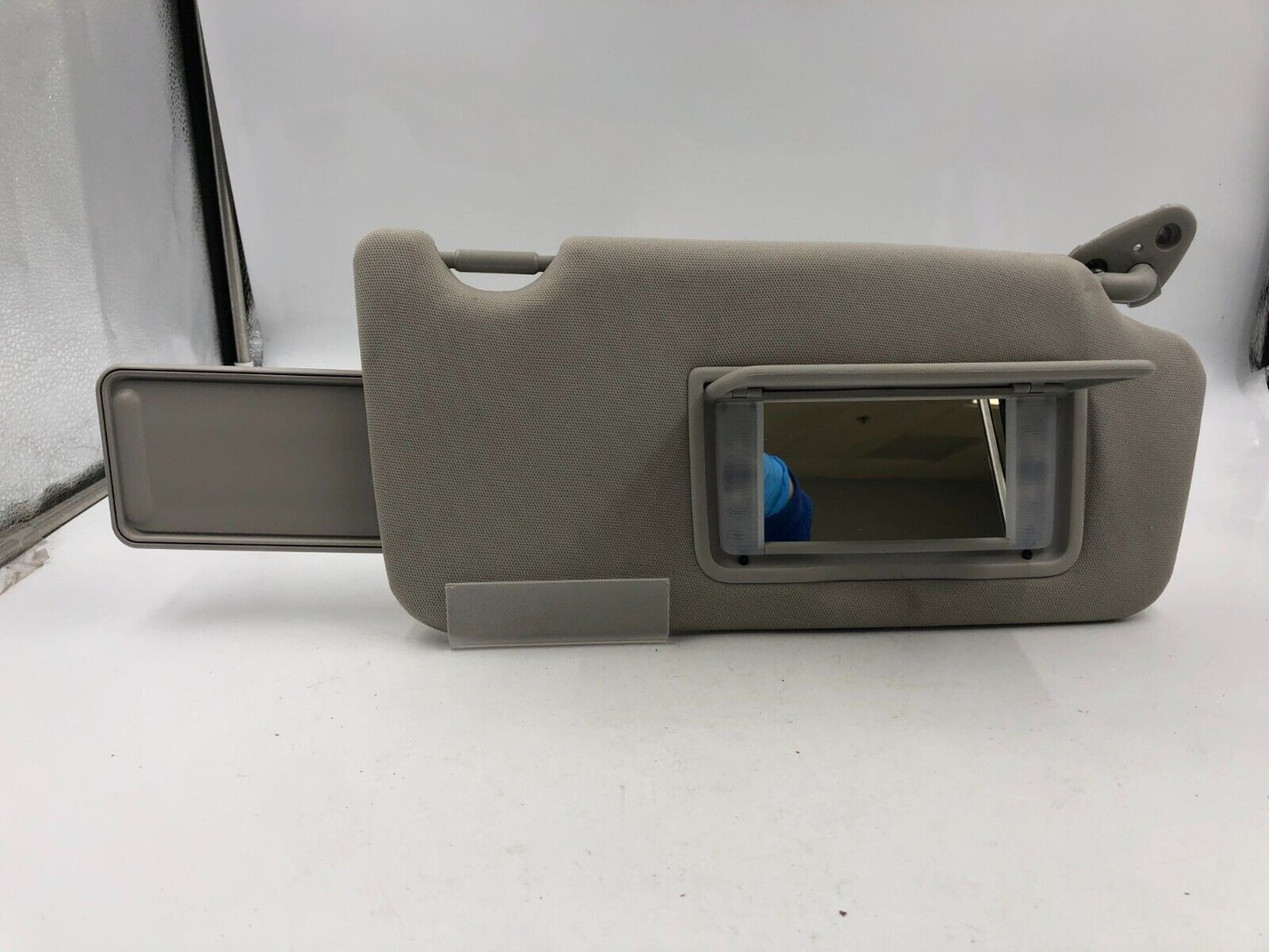 2010-2014 Subaru Legacy Passenger Sun Visor Sunvisor Gray Illuminated C02B16068