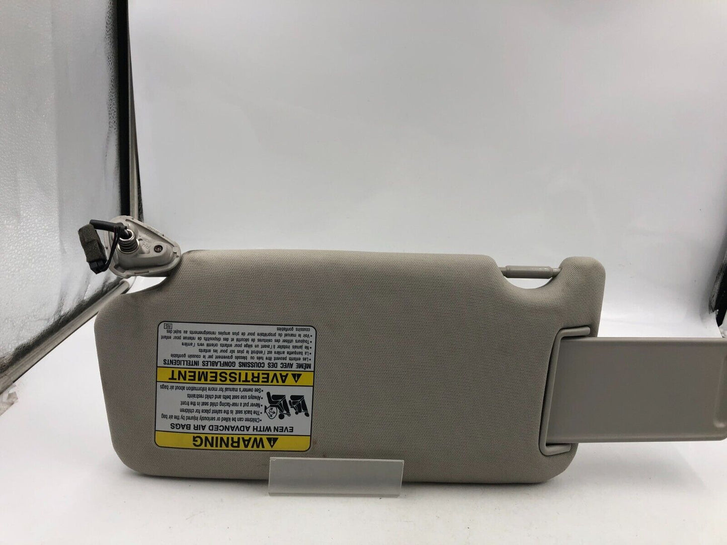 2010-2014 Subaru Legacy Passenger Sun Visor Sunvisor Gray Illuminated C02B16068