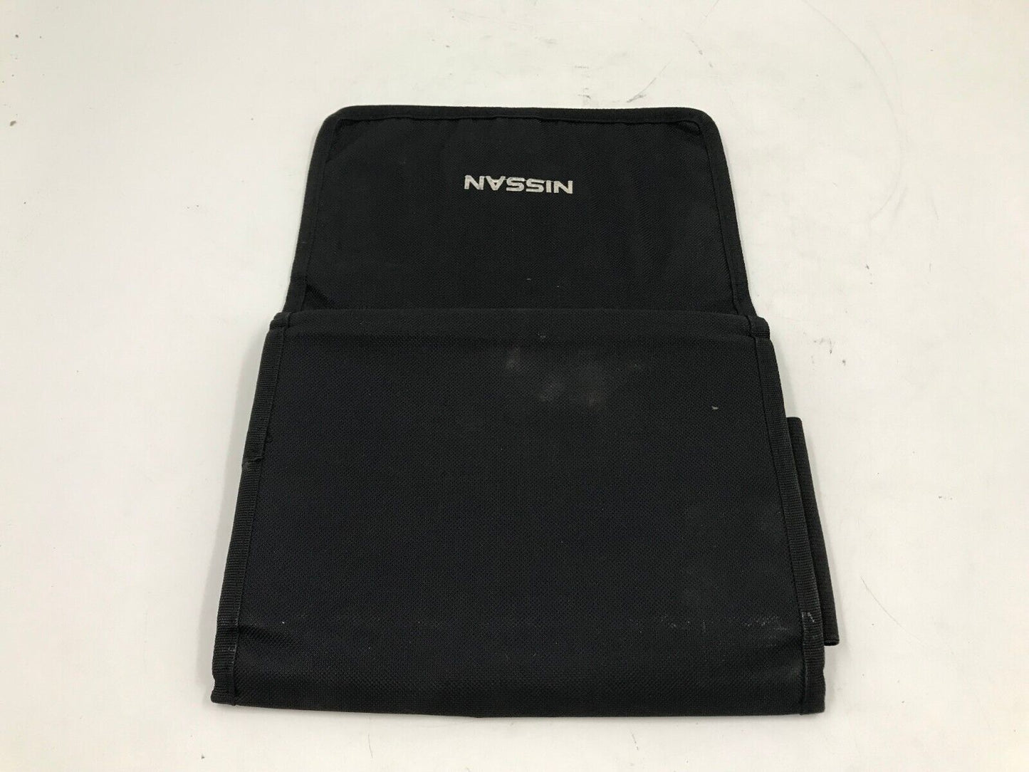 Nissan Owners Manual Case Only C02B38014