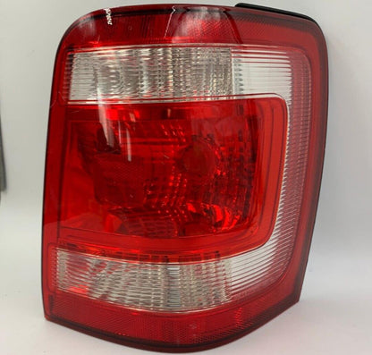 2008-2012 Ford Escape Passenger Side Tail Light Taillight OEM D04B20071