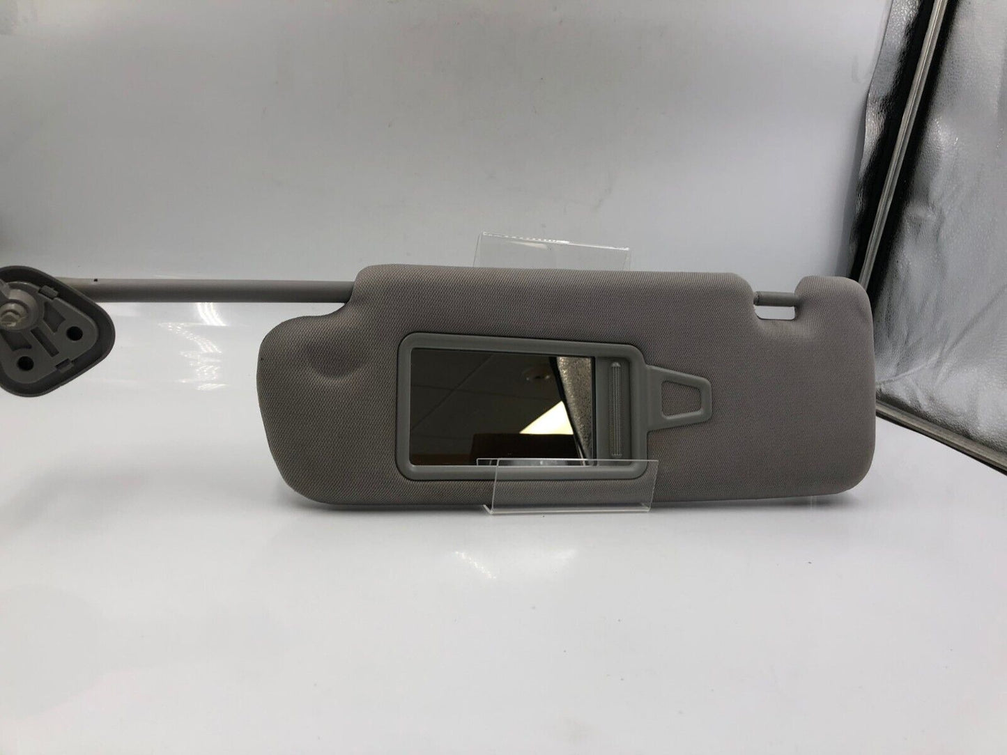 2011-2015 Hyundai Sonata Driver Sun Visor Sunvisor Gray Illuminated H01B22066