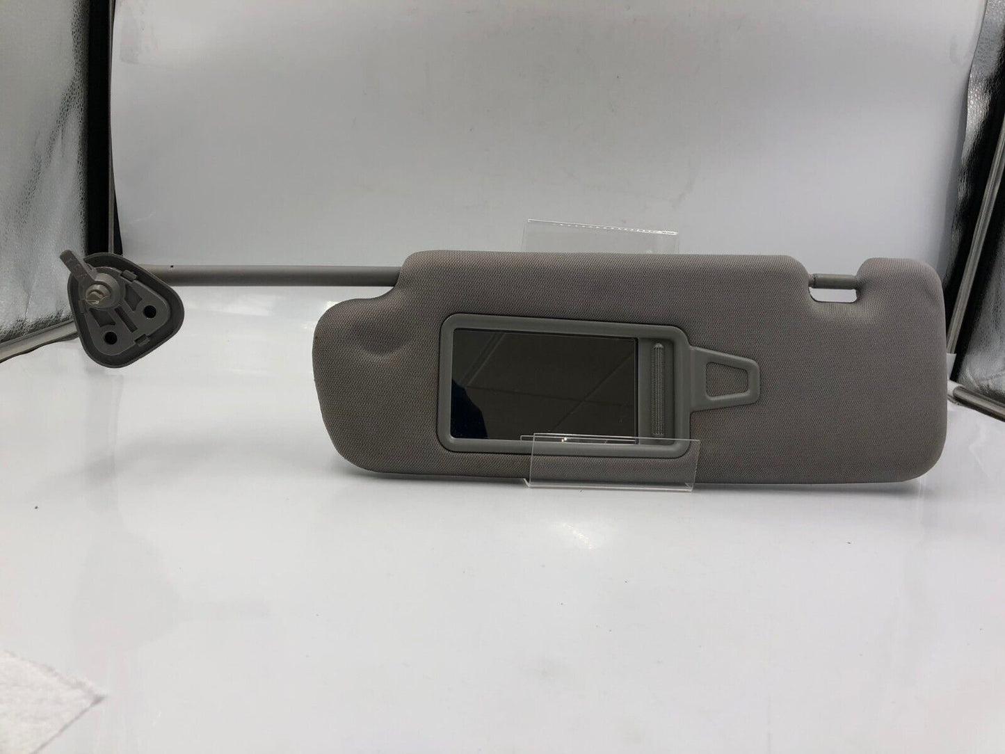 2011-2015 Hyundai Sonata Driver Sun Visor Sunvisor Gray Illuminated H01B22066