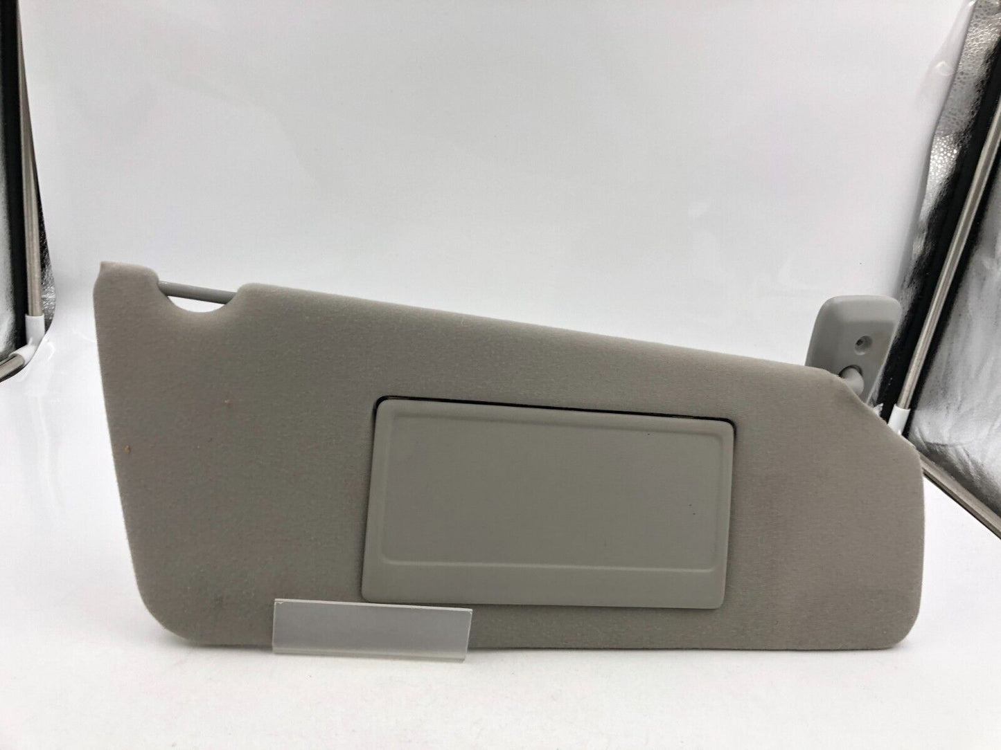 2004-2008 Ford F150 Passenger Sun Visor Sunvisor Gray OEM D01B25063