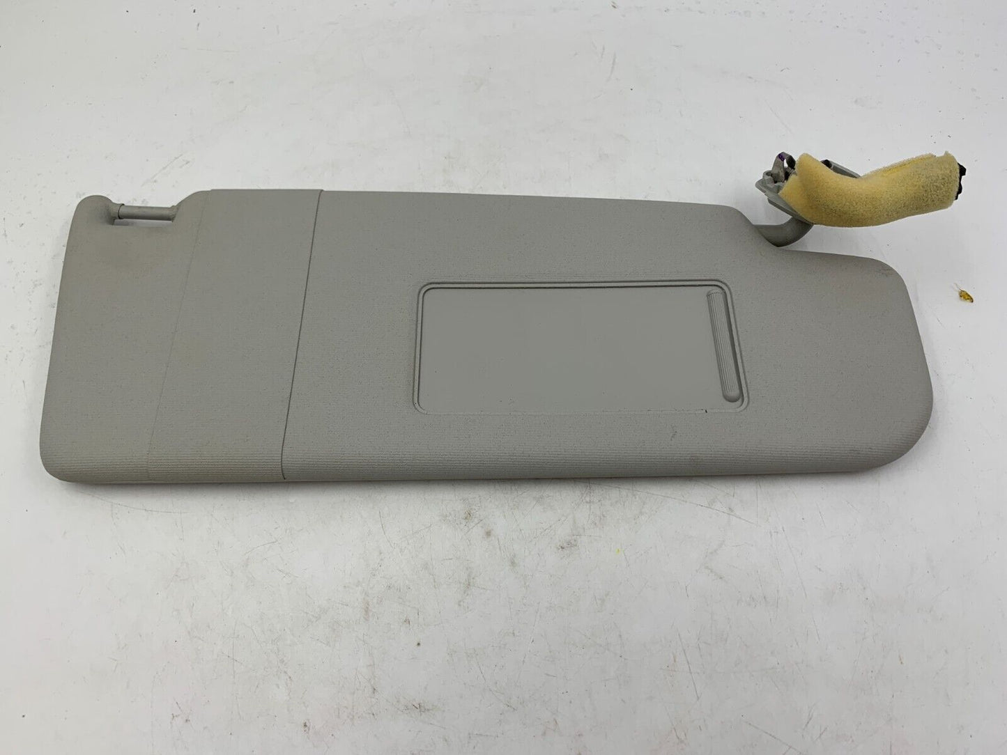 2011-2018 Volkswagen Jetta Passenger Sun Visor Sunvisor Illuminated B01B36034