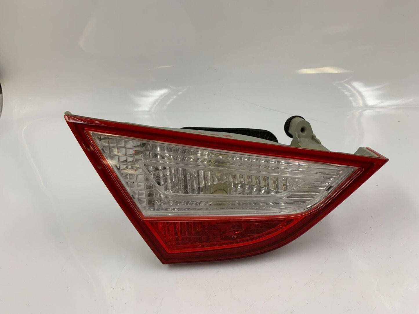 2011-2014 Hyundai Sonata Driver Side Lid Mounted Tail Light OEM H01B11013