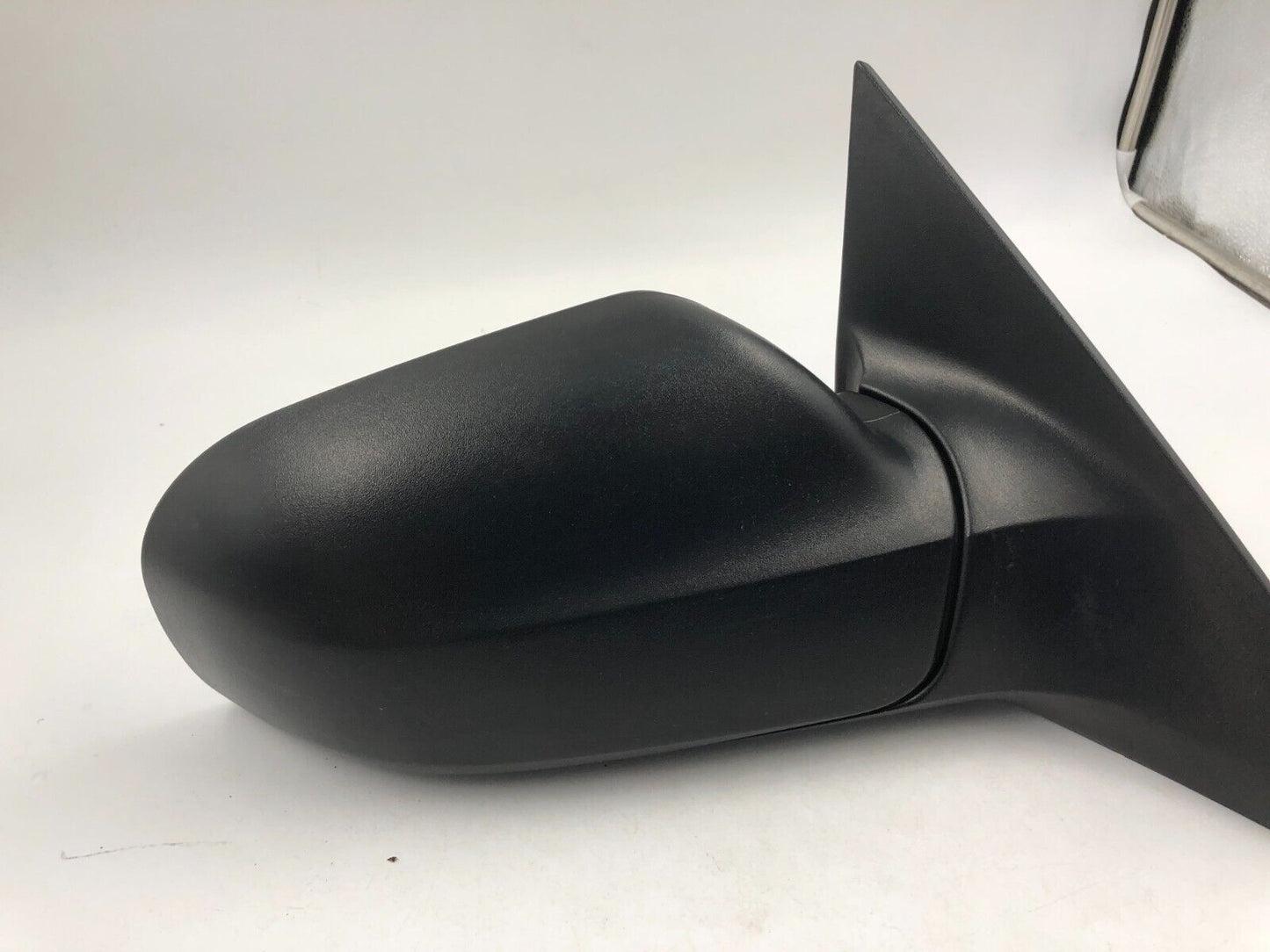 2004-2005 Chrysler Pacifica Driver Side View Power Door Mirror Black A01B39036