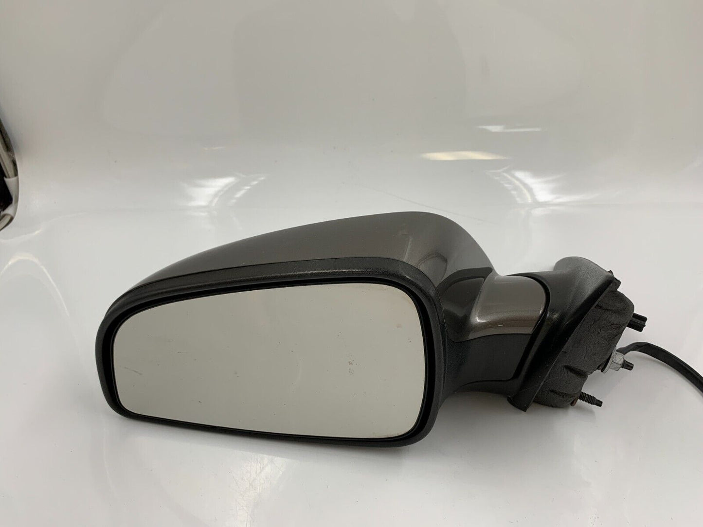 2008-2012 Chevrolet Malibu Driver Side View Power Door Mirror Gray OEM D03B20076