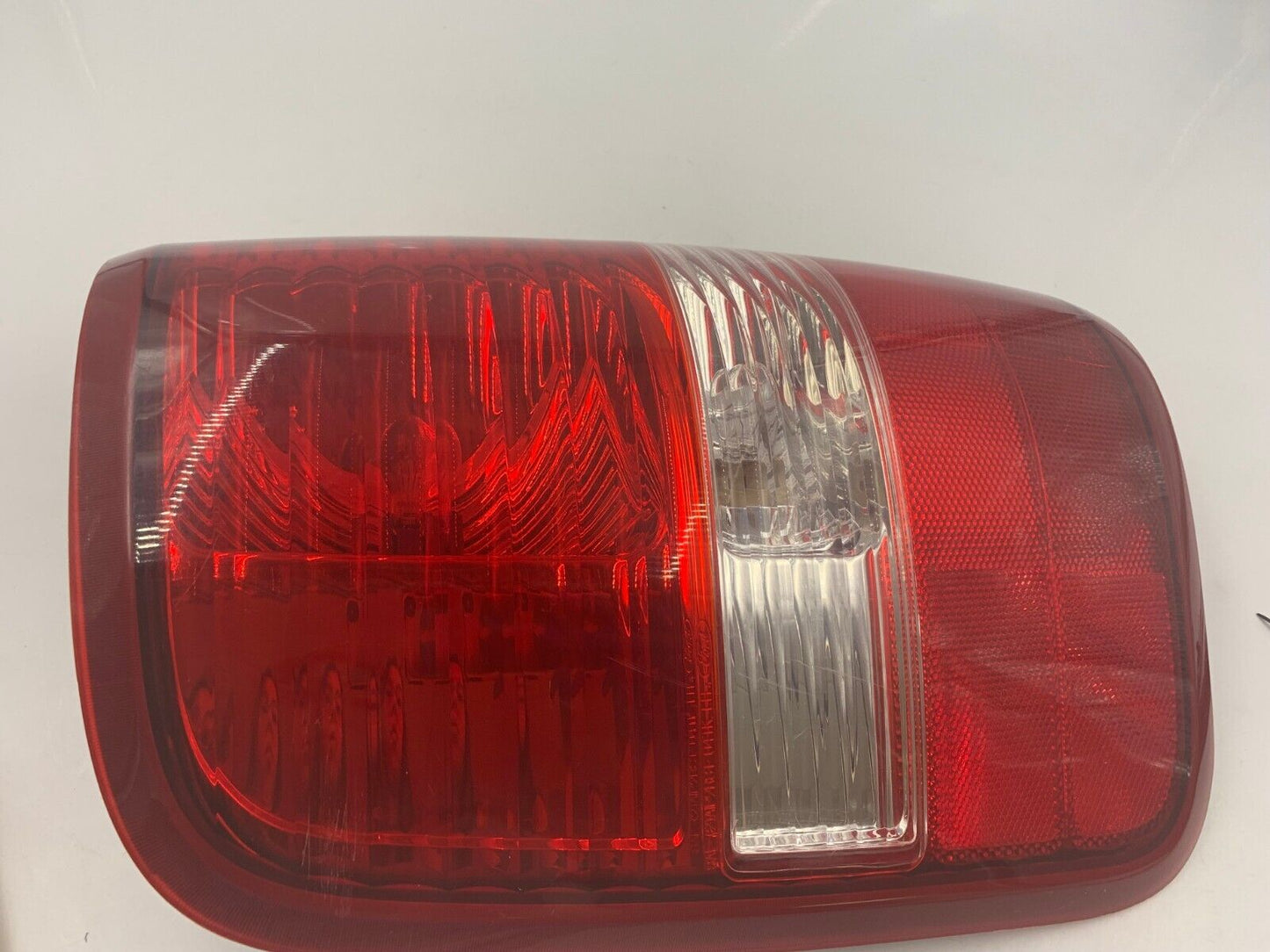 2004-2008 Ford F-150 Driver Styleside Tail Light Taillight Lamp OEM A02B31029