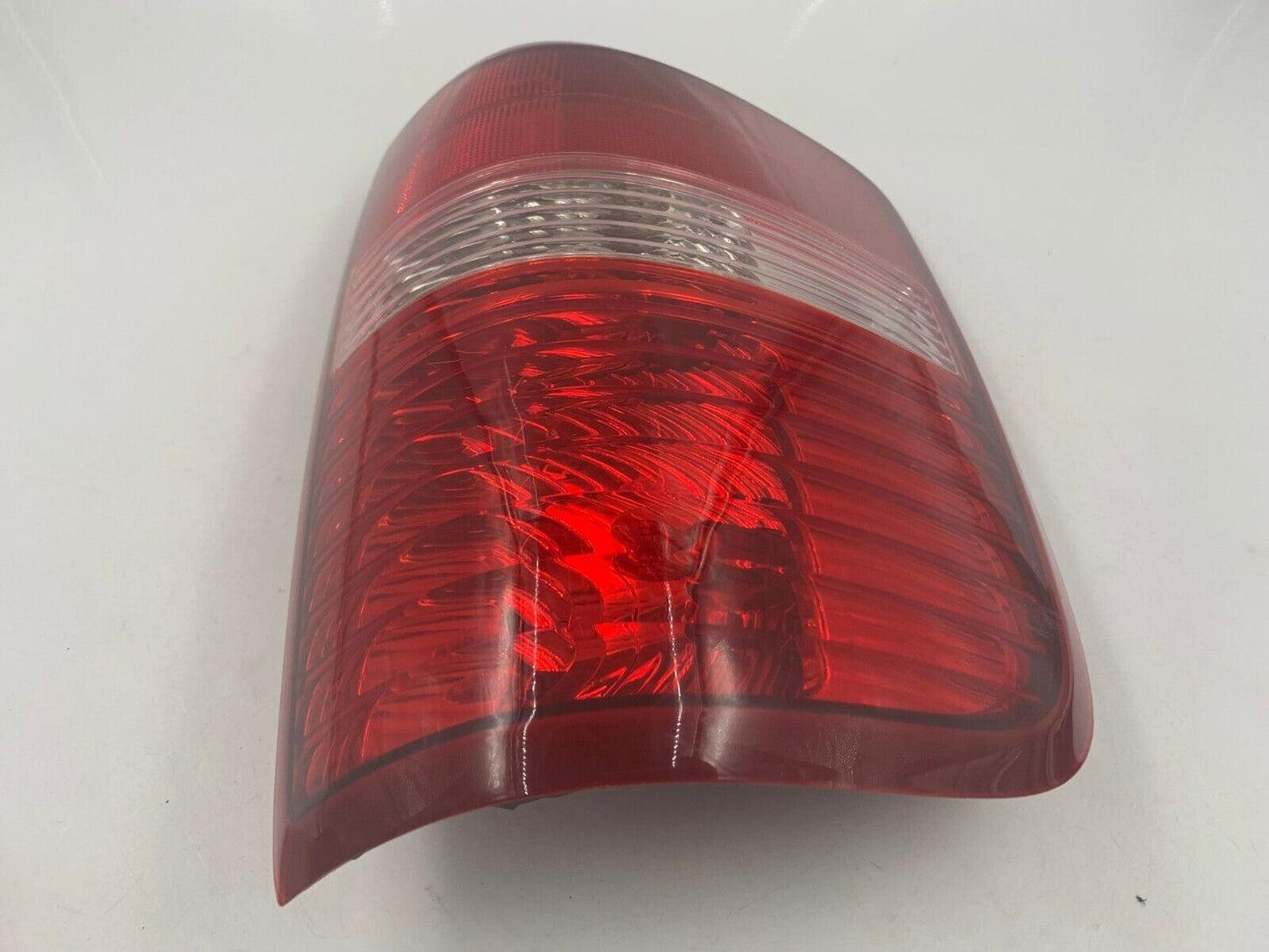 2004-2008 Ford F-150 Driver Styleside Tail Light Taillight Lamp OEM A02B31029