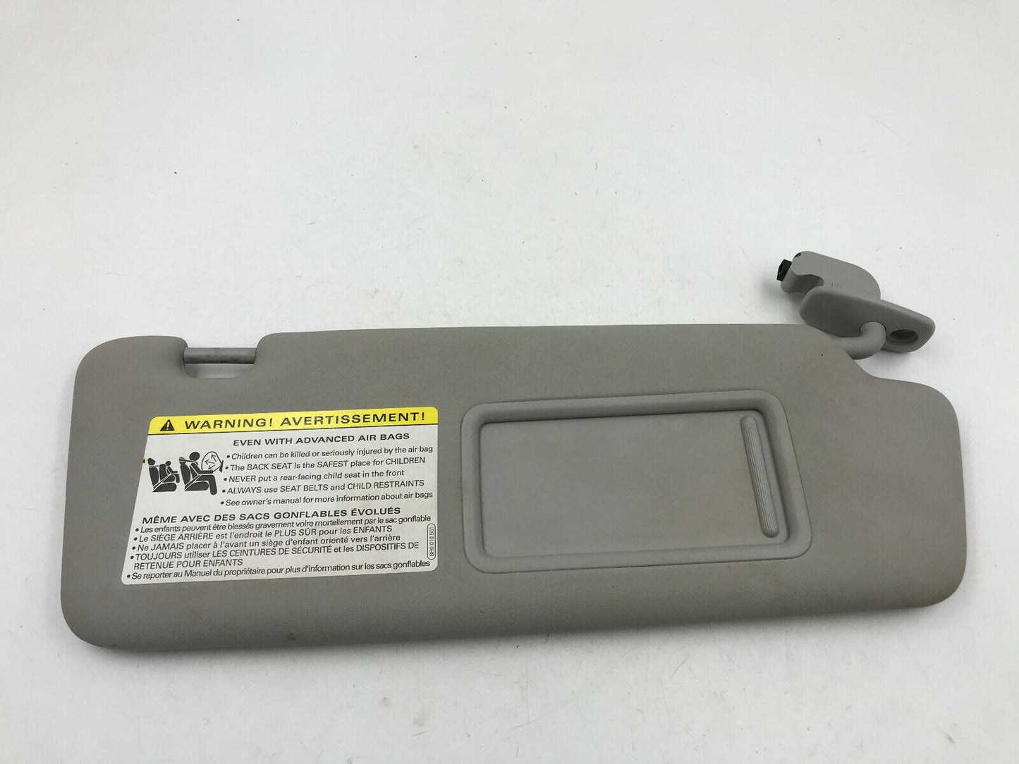 2002-2008 Audi A4 Sedan Passenger  Sunvisor Gray Illuminated OEM B01B17062