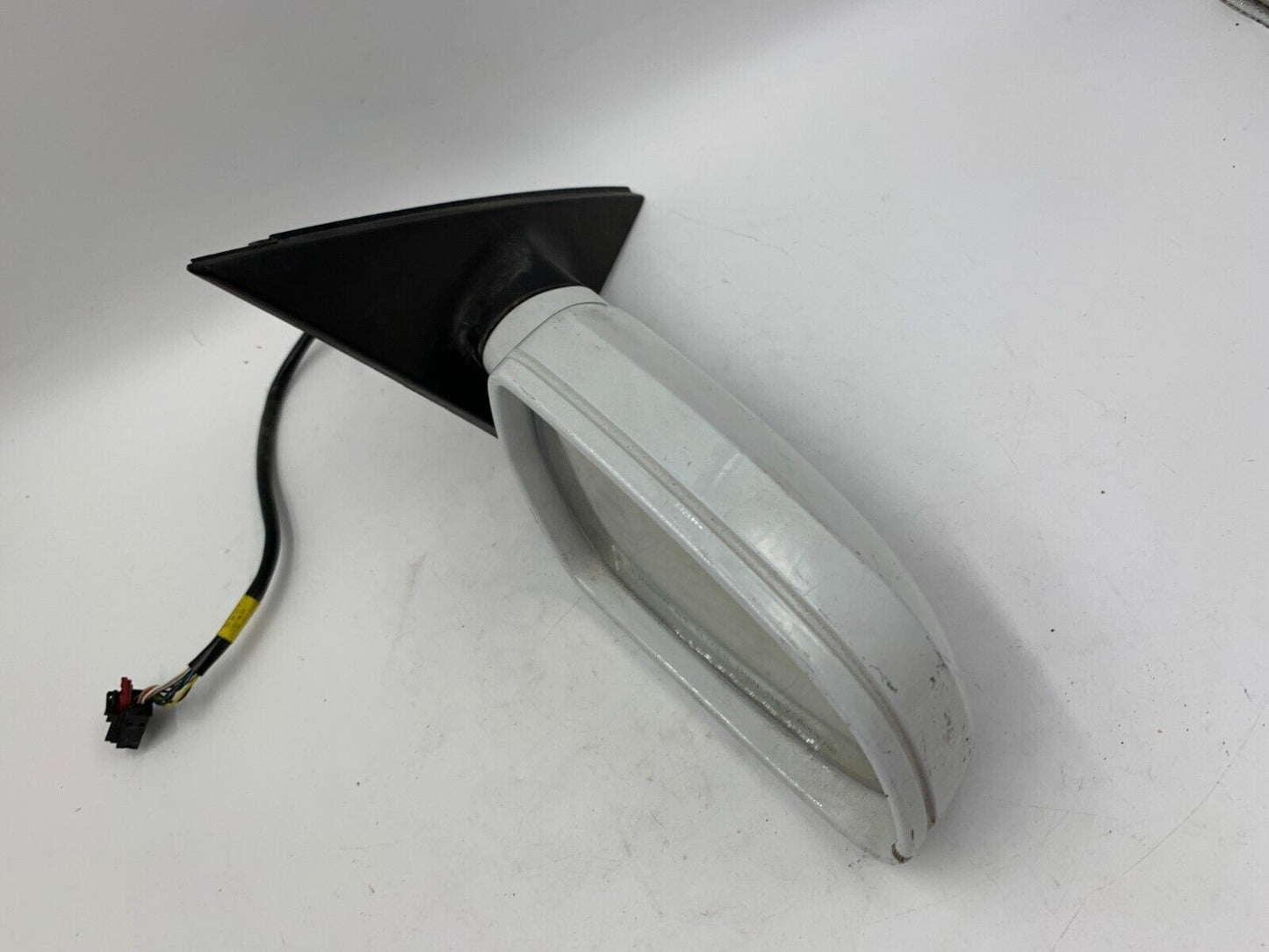 2010-2016 Audi A4 Passenger Side View Power Door Mirror White OEM B02B13041