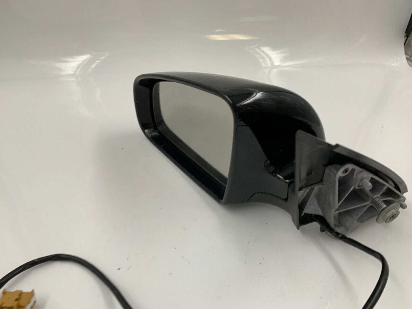 2002-2008 Audi A4 Driver Side View Power Door Mirror Black OEM D02B14018