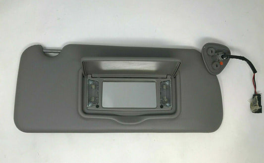 2003-2007 Cadillac CTS Passenger Sunvisor Gray Illuminated OEM I01B35003