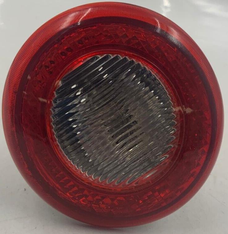 2006-2011 Chevrolet HHR Passenger Side Lower Tail Light Taillight OEM C01B45049