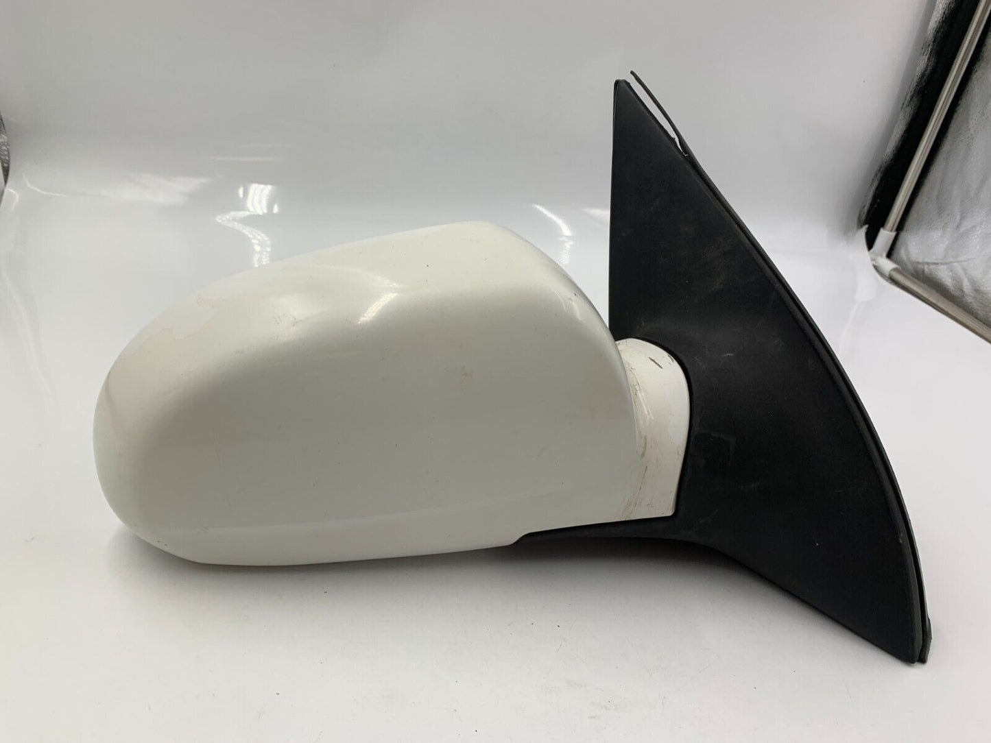 2004-2008 Suzuki Forenza Passenger Side View Power Door Mirror White C04B29042