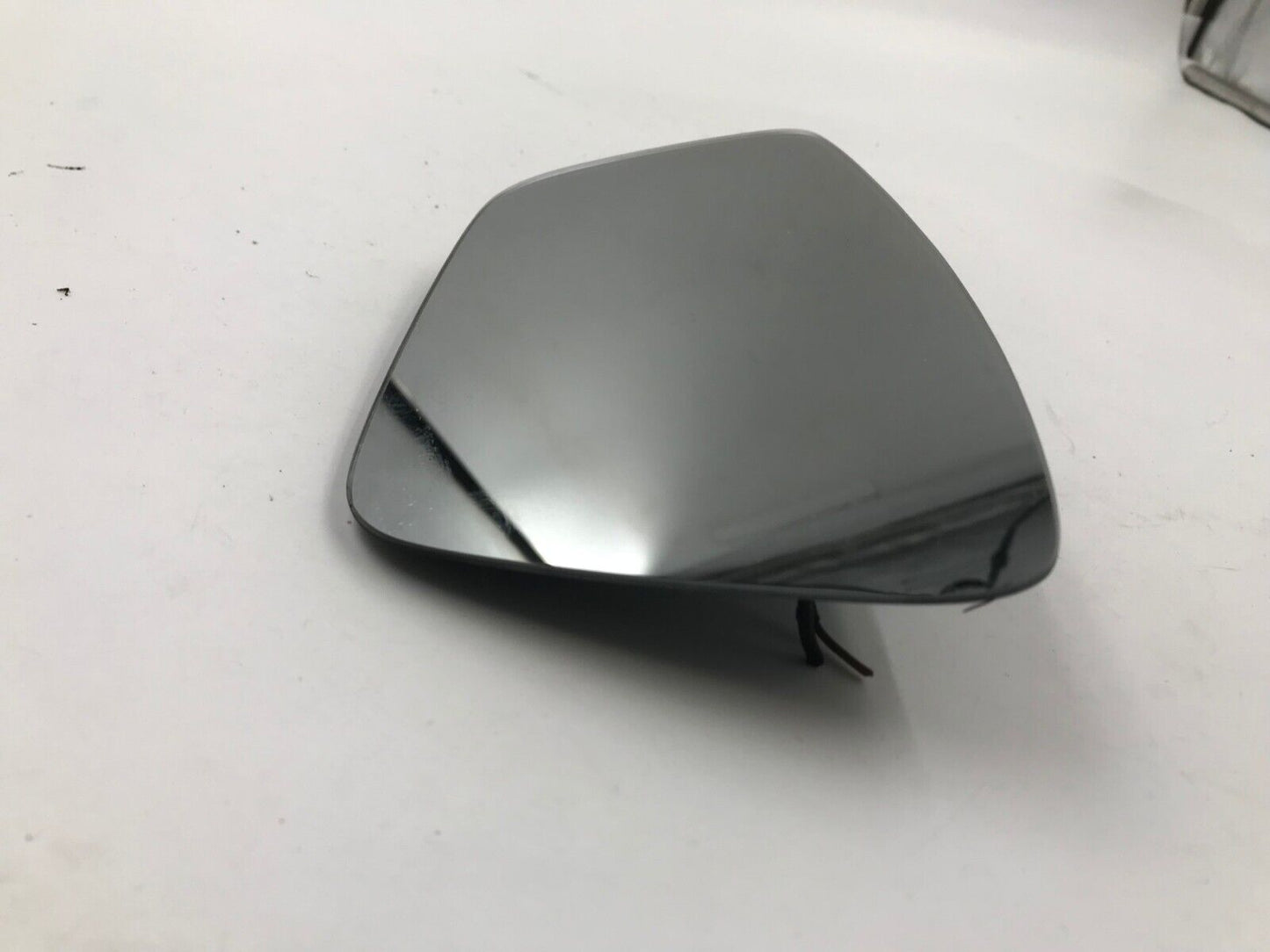 2011-2016 Volkswagen Jetta Driver Side Power Door Mirror Glass Only OEM B42004