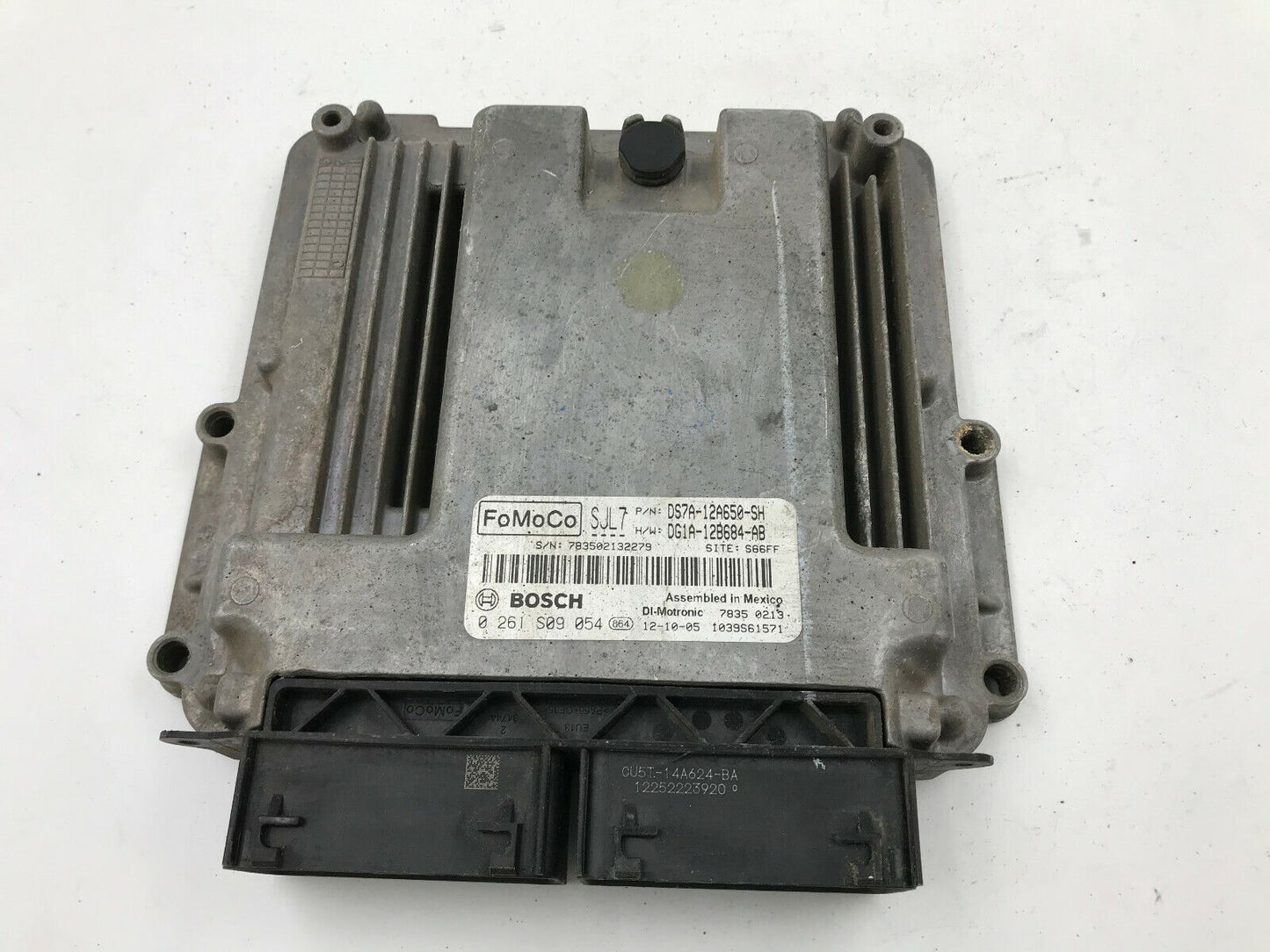 2013 Ford Fusion Engine Control Module Unit ECU ECM OEM E01B13057