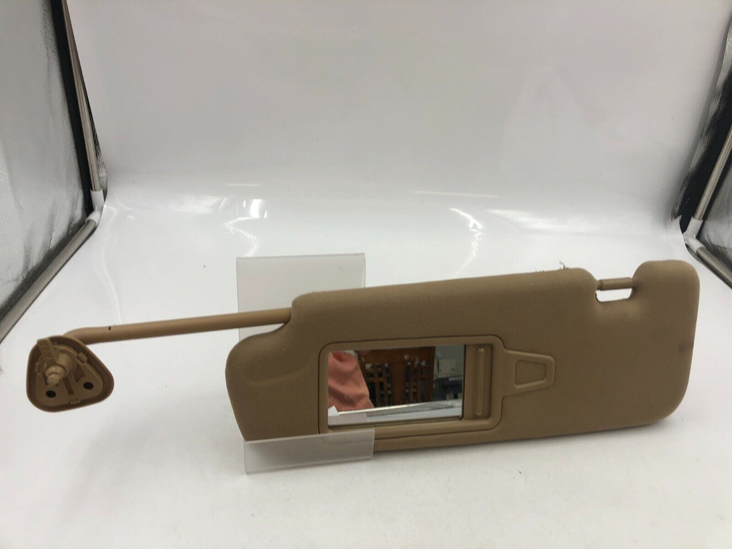 2011-2015 Hyundai Sonata Driver Sun Visor Sunvisor Beige OEM E01B18035