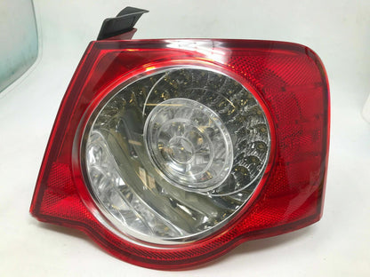 2008-2010 Volkswagen Passat Sedan Passenger Side Tail Light OEM B03B40070