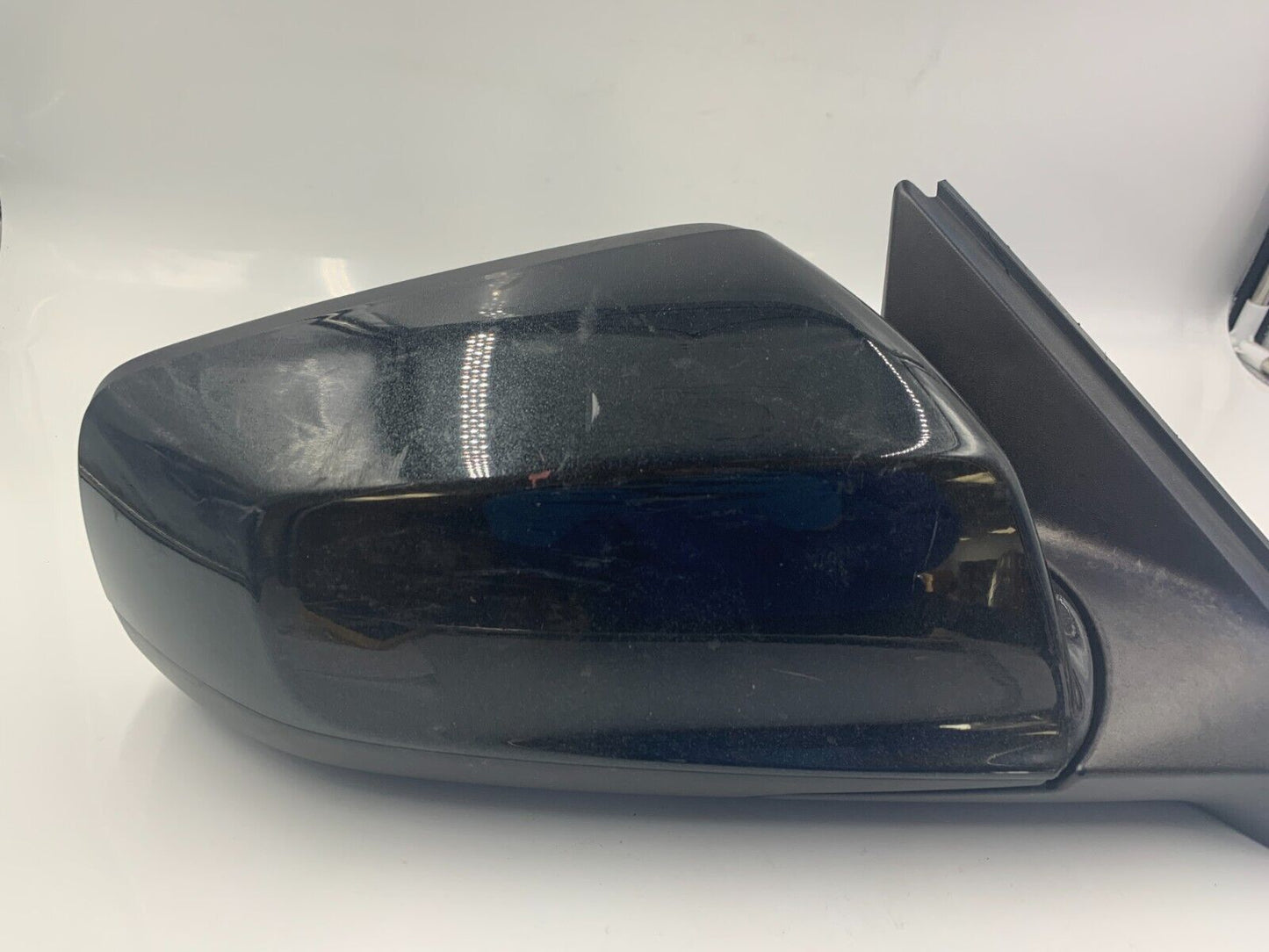 2010-2012 Buick Lacrosse Passenger Side Power Door Mirror Black OEM A03B21002