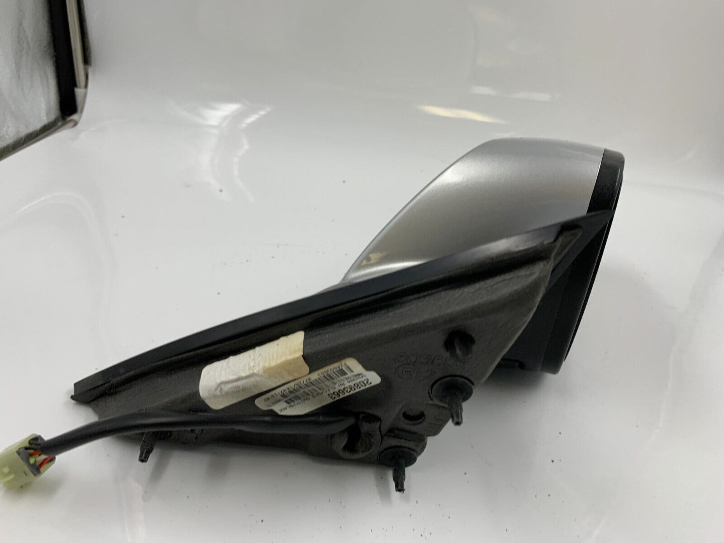 2008-2012 Chevrolet Malibu Passenger Side Power Door Mirror Silve OEM C01B130034